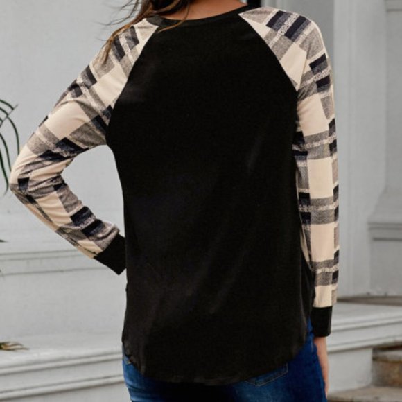 Black Shirt Black & White Plaid Sleeves - Picture 4 of 7